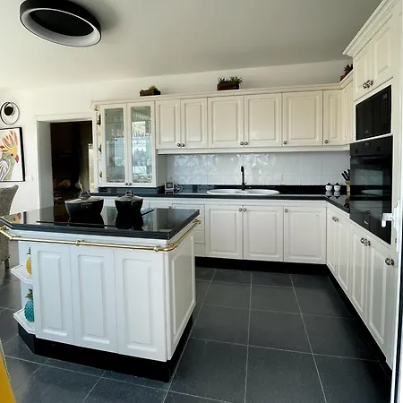 Del Mar. Sol, Calma Y Relax En El Centro Villa Caleta De Fuste