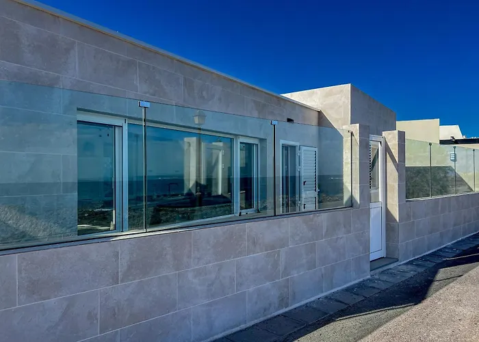 Del Mar. Sol, Calma Y Relax En El Centro