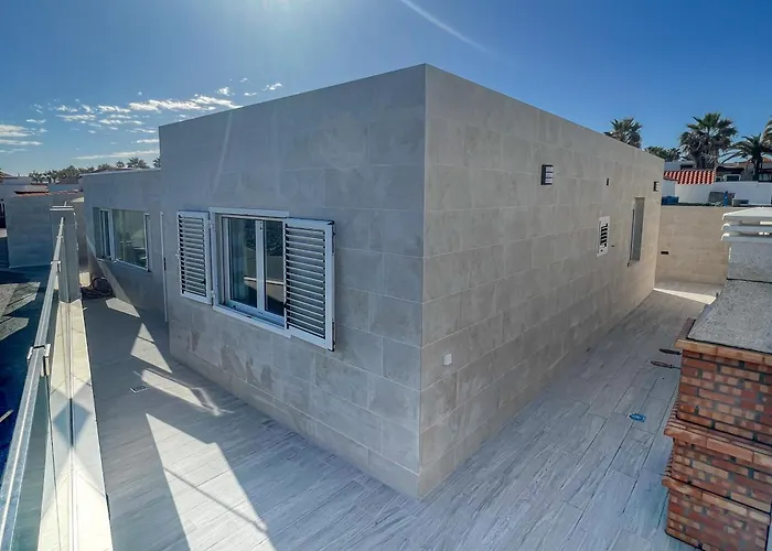 וילה Del Mar. Sol, Calma Y Relax En El Centro קלטה דה פוסטה