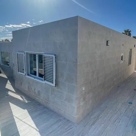 Villa Del Mar. Sol, Calma Y Relax En El Centro Caleta De Fuste